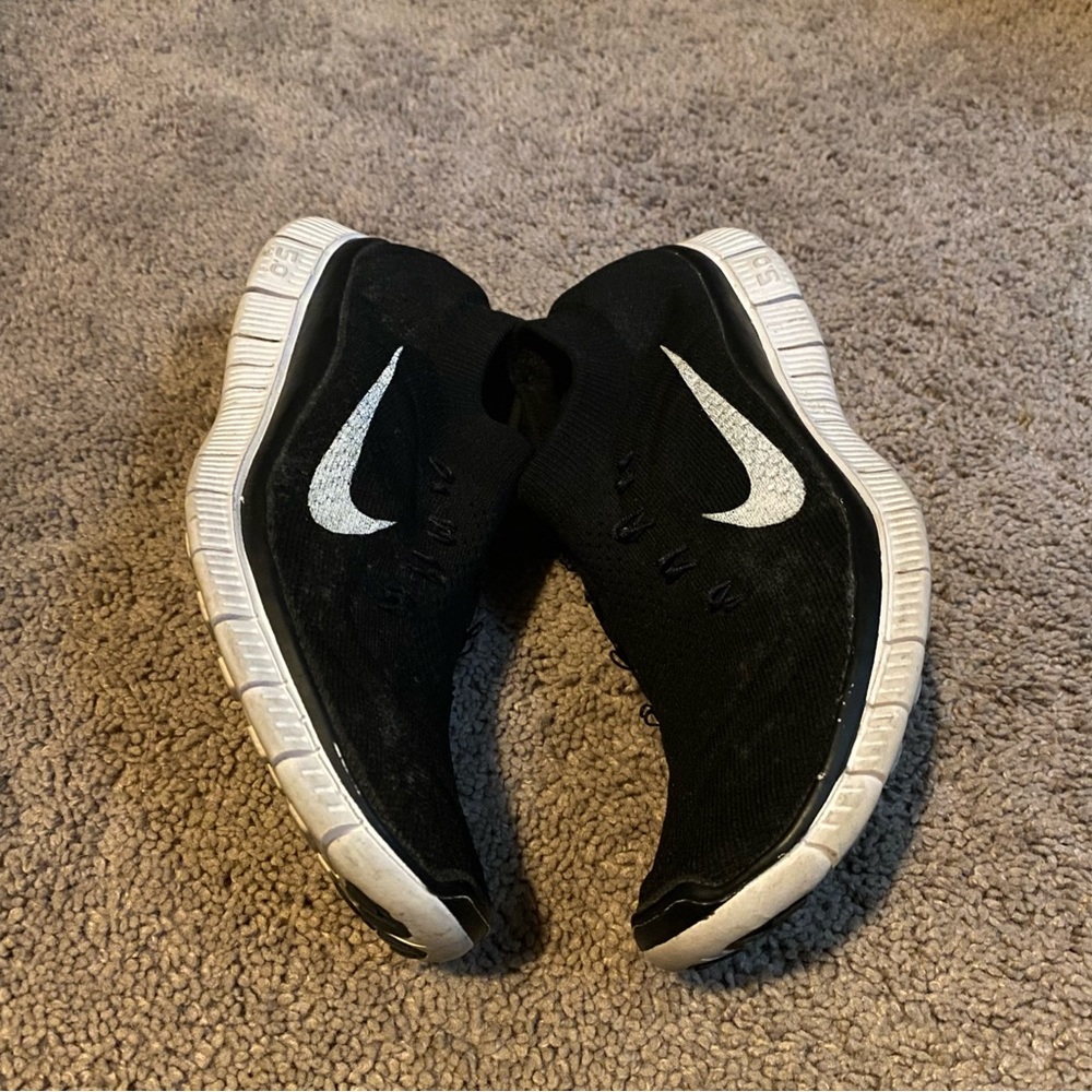 Nike Free 5.0 Flyknit Women's Running Shoes Black White Size 8